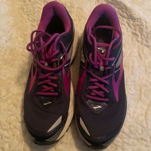 Brooks Ravenna 8 Running shoe